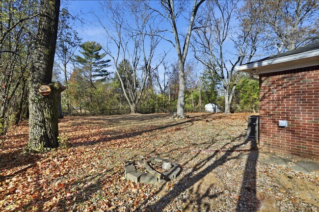 Building Photo - 7026 Spring Mill Rd