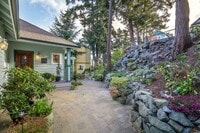 Building Photo - 108 S 3rd St