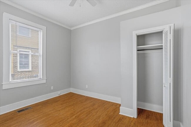 Building Photo - Spacious 2BR/1BA Lower-Level Apartment Near Downtown Savannah