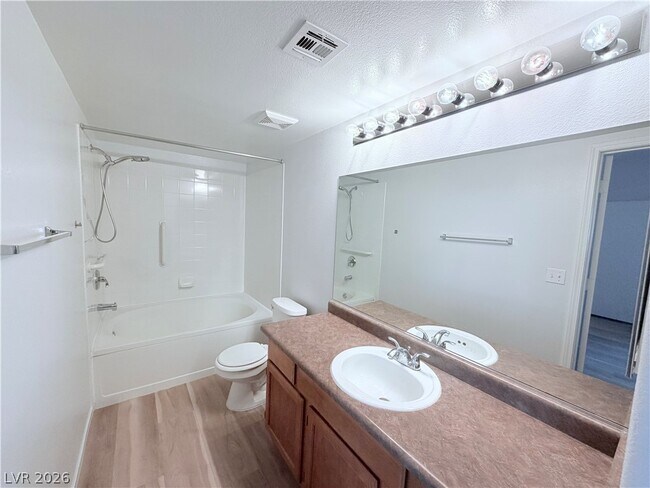 Building Photo - 7255 W Sunset Rd