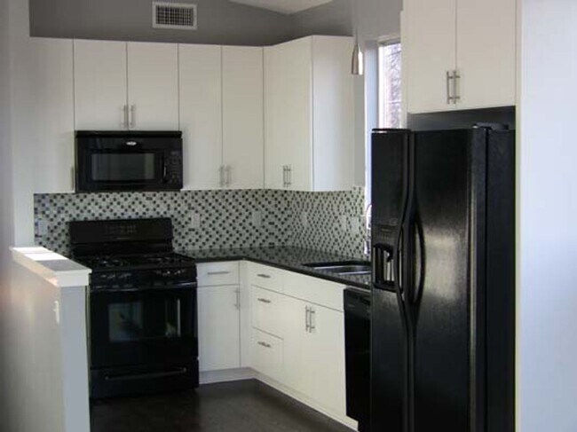 Building Photo - 3801 Avenue G