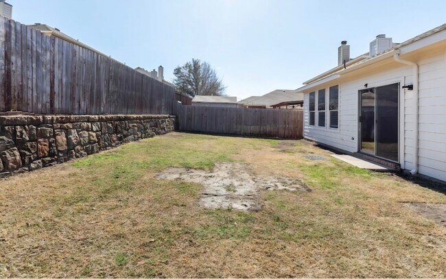 Building Photo - 13240 Berrywood Trail