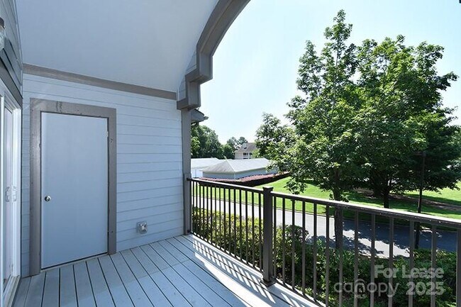 Building Photo - 18741 Nautical Dr