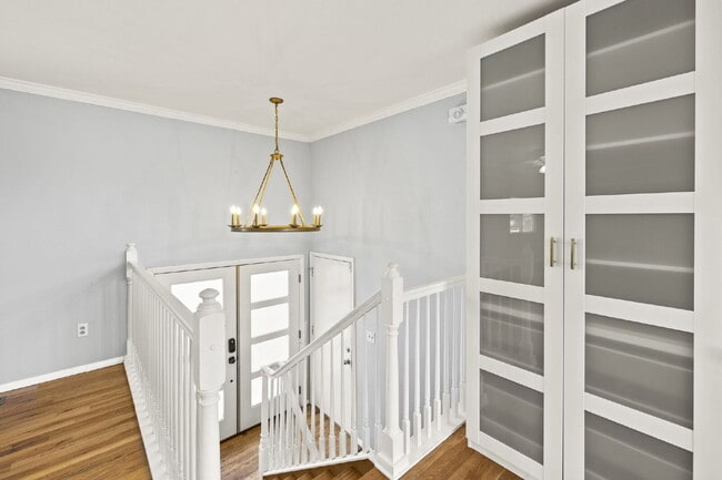 Building Photo - Spacious Split-Level Home with Beautiful Kitchen, Large Deck, and Fully Fenced Yard