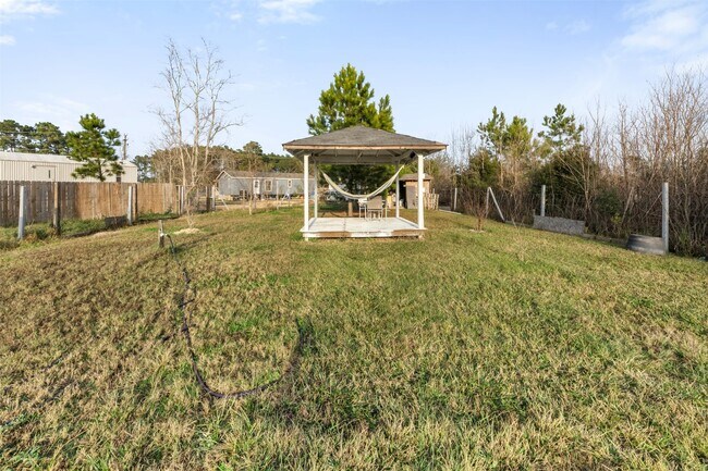 Building Photo - 394 Rd 5102