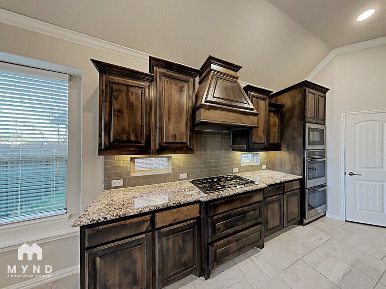 Building Photo - 4405 Evenstar Wy