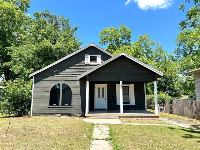 Primary Photo - 509 W Sears St