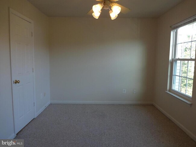 Building Photo - 13115 Quail Creek Ln
