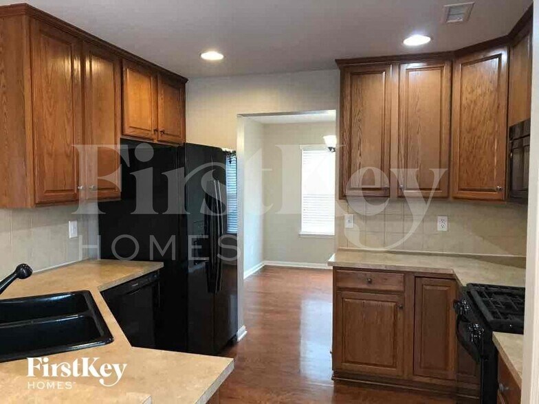 Building Photo - 1544 Moss Creek Dr