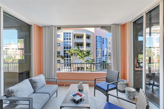Building Photo - 731 Crandon Blvd