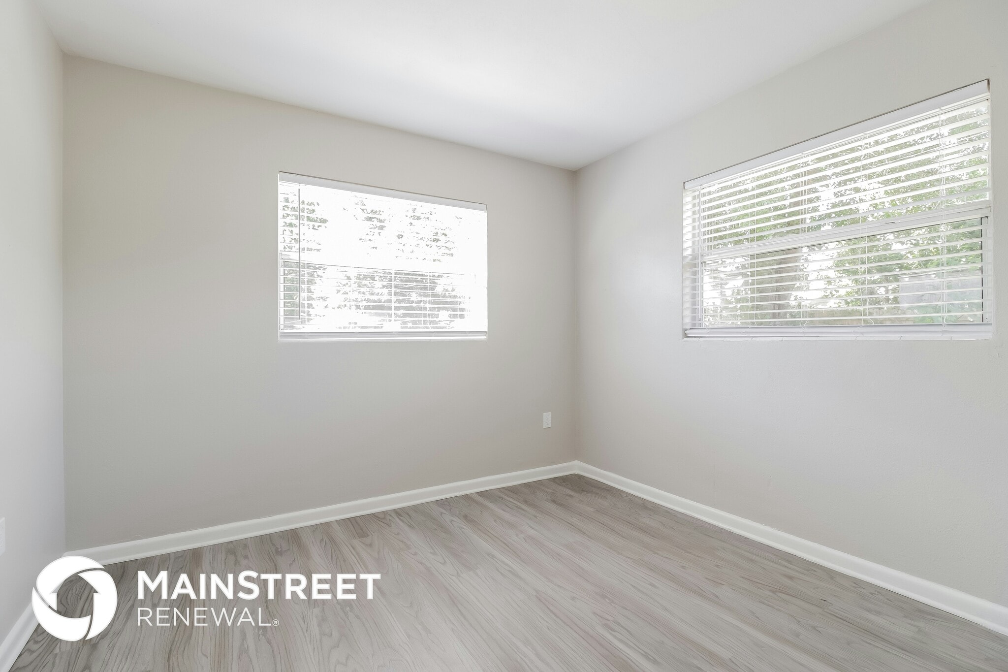 Building Photo - 8315 Calais Cir