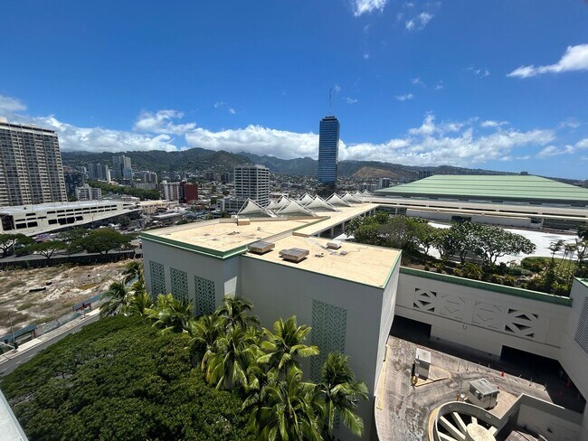 Building Photo - ATKINSON PLAZA 16TH FLOOR UPGRADED STUDIO ...