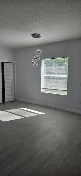 Building Photo - 100 Dover St