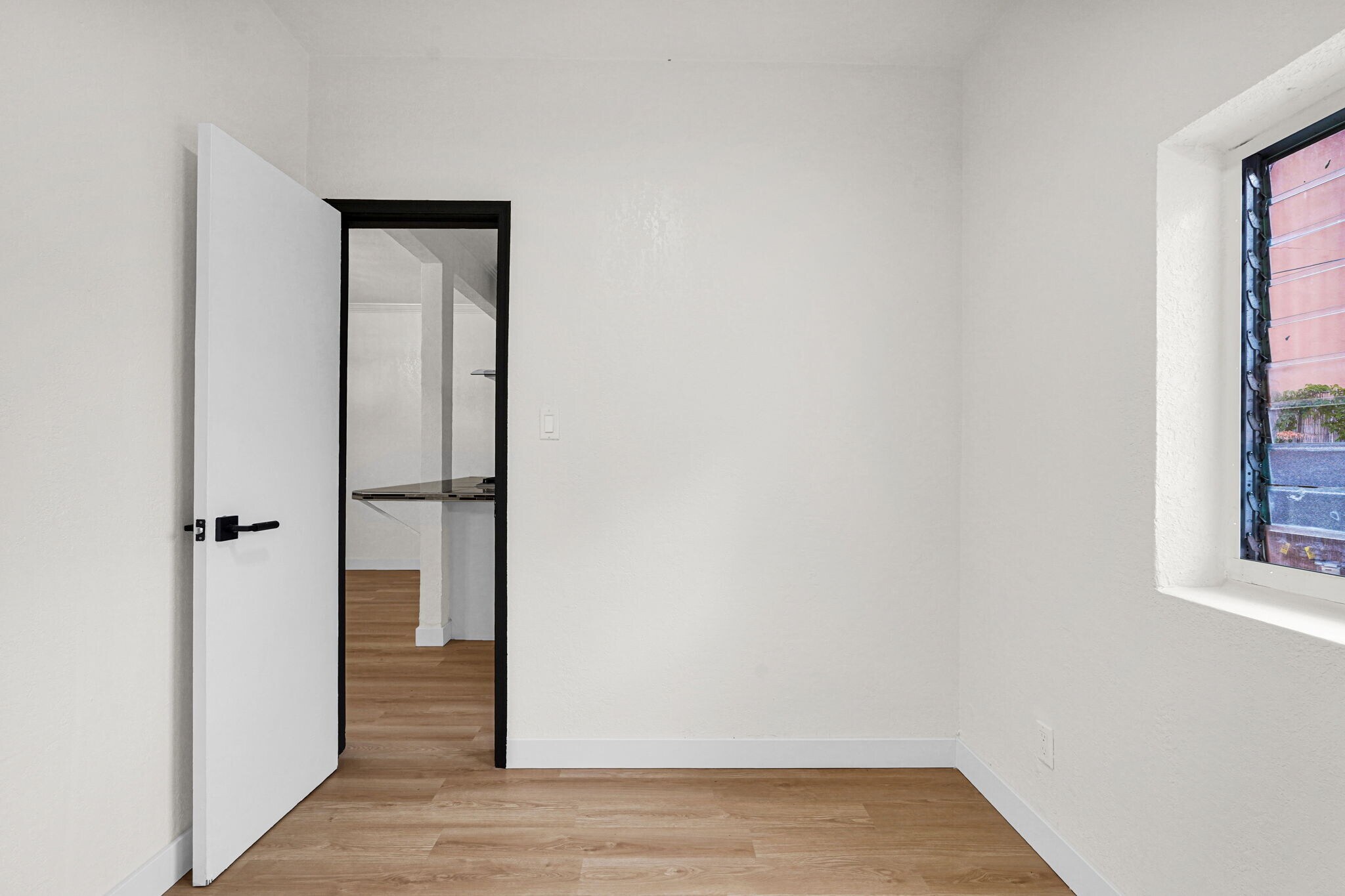 Building Photo - 751 NE 122nd St