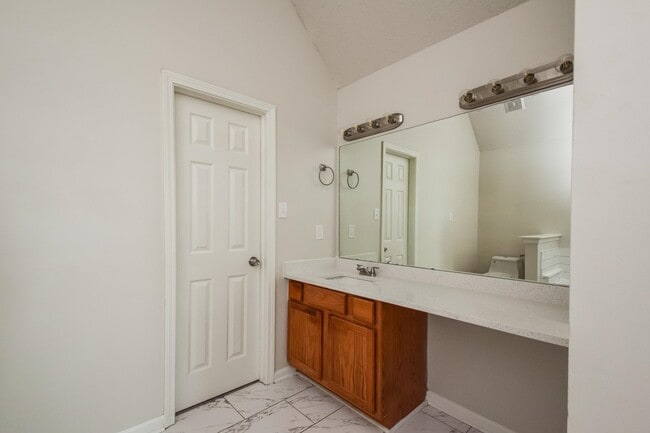 Building Photo - 5687 Mandy Smith Ln