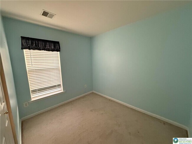 Building Photo - 4539 Jasmine Dr