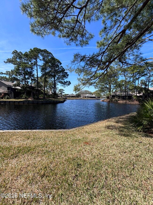 Building Photo - 138 Cranes Lake Dr