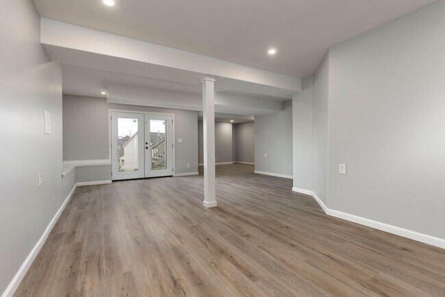 Building Photo - 1108 Tindall Ln