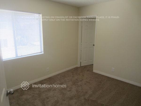Building Photo - 17140 Farwell St