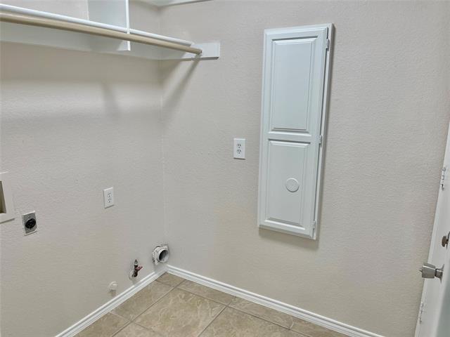 Building Photo - 6706 Bluebell Dr