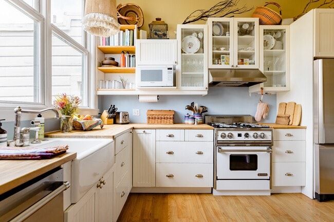 Kitchen - 1530 Fulton Street