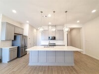 Building Photo - 8238 Primrose Wy