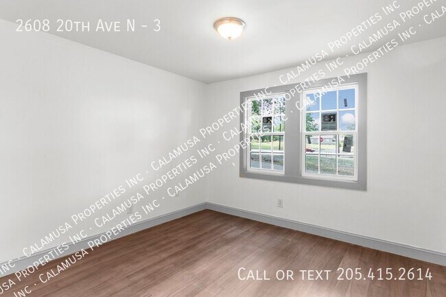 Building Photo - 2608 20th Ave N