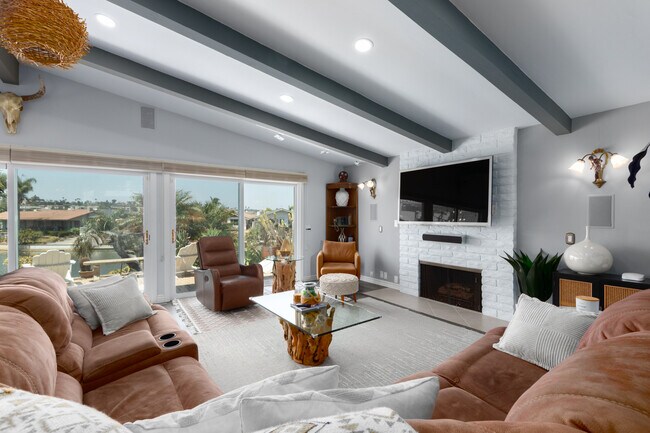 Building Photo - 1408 La Plaza Dr