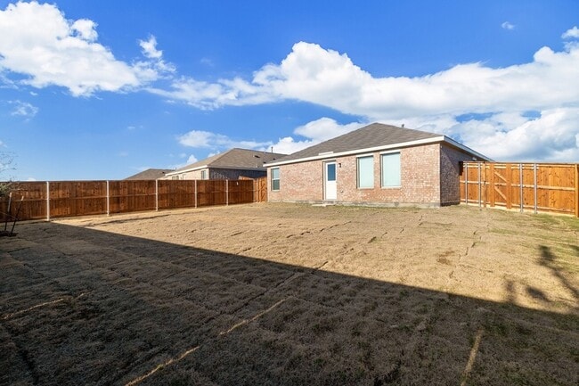 Building Photo - 1613 Vattier St