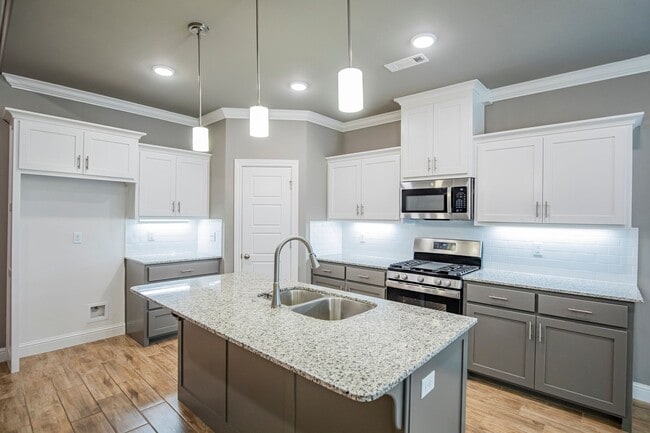 Building Photo - ***1025 Kimball Lane***