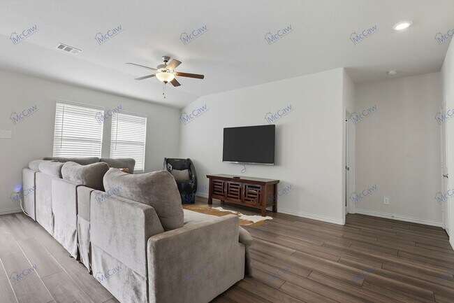 Building Photo - 3004 Brittlebush Dr