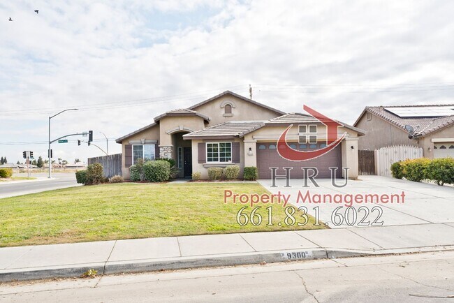 Building Photo - SW-Bakersfield  features 4 bed 2 bath with solar panels