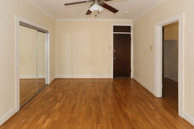 Building Photo - 4636 N Paulina St