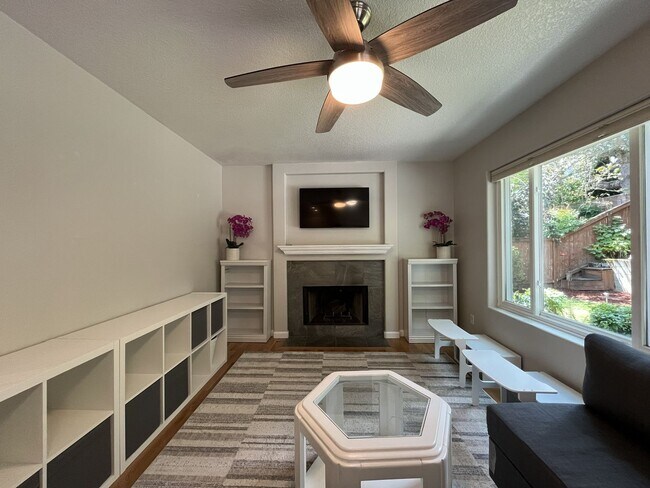 Building Photo - Spacious 3-Bedroom Home with Two Living Areas, Private Balcony, Fireplace & Attached 2-Car Garage