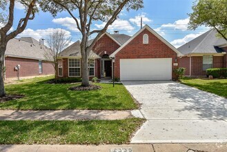 Building Photo - 12335 Shadowvista Dr