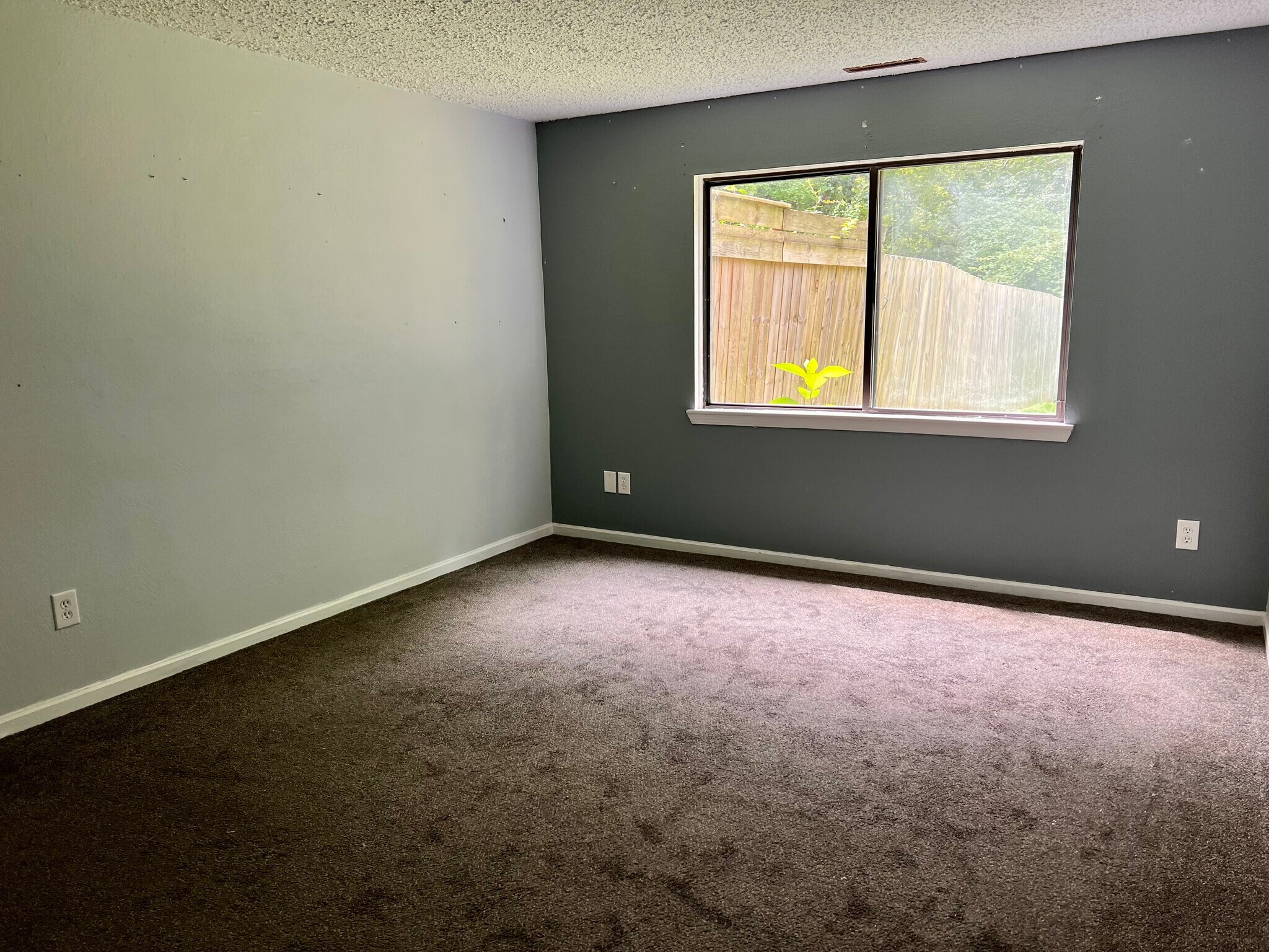 Building Photo - 2828 S 9th St