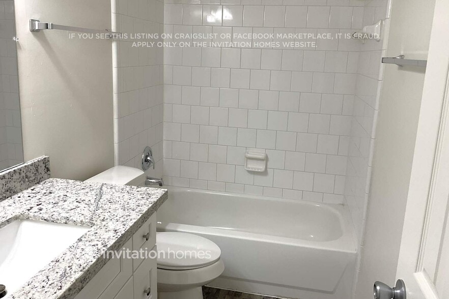 Building Photo - 18815 Jodywood Dr