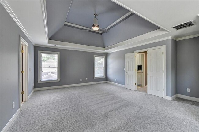 Building Photo - 1515 Boomer Cir