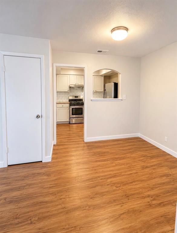 Building Photo - 9407 Quail Meadow Dr