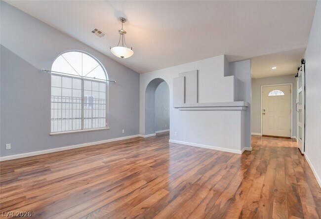Building Photo - 8316 Vantare Ct