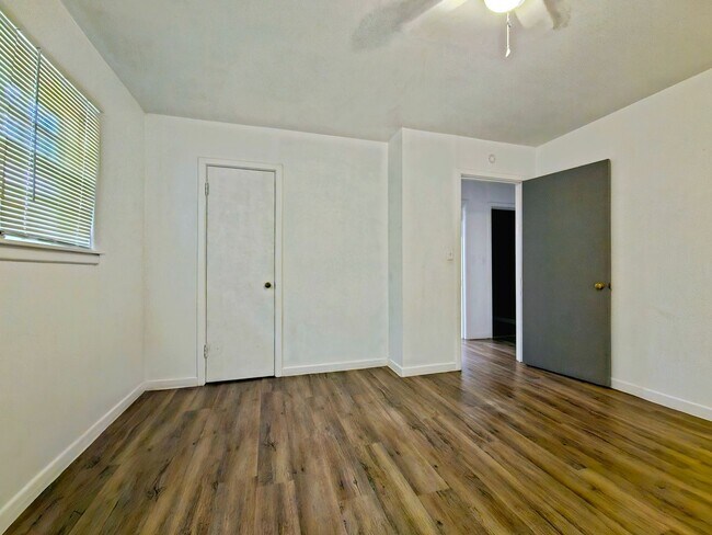 Building Photo - 2520 38th St