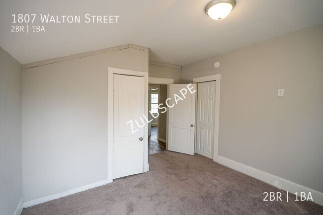 Building Photo - 1807 Walton St