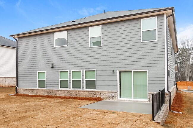 Building Photo - 879 Sara Mdw Rd