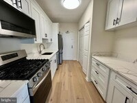 Building Photo - 4141 Henderson Rd