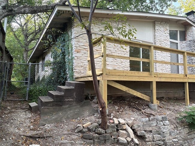 Building Photo - 11913 Rennalee Loop