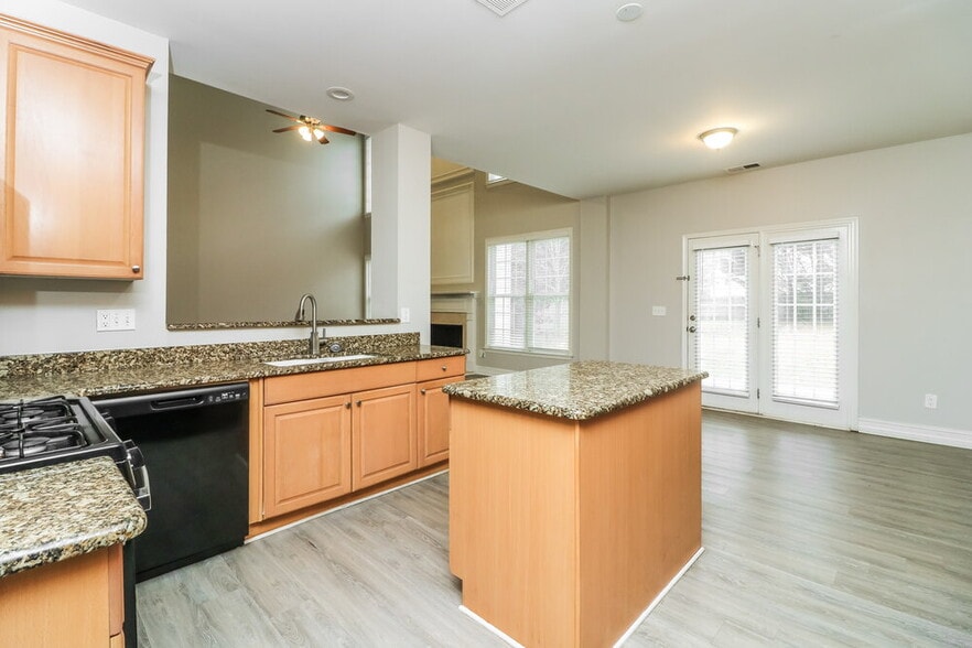 Building Photo - 124 Mayes Farm Rd NW