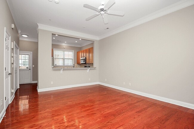 Building Photo - Townhome in The Plaza/NODA coming soon for Lease!