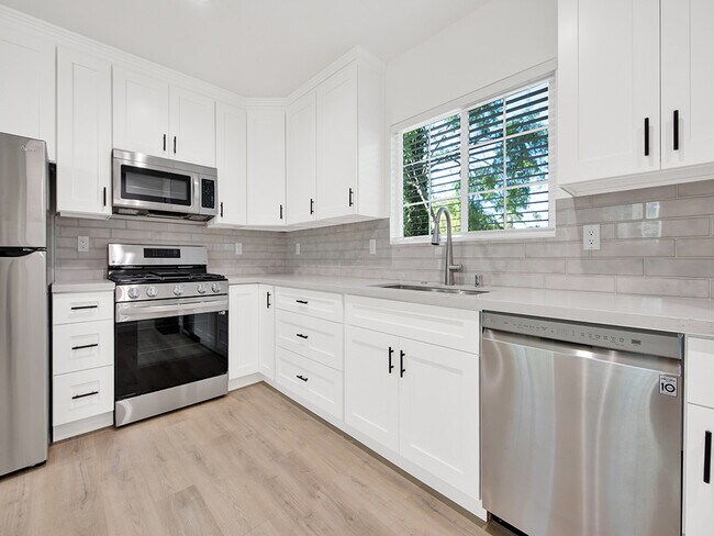 Building Photo - 16830 Killion St