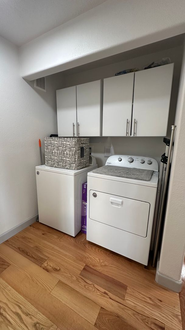 Building Photo - Perry Place