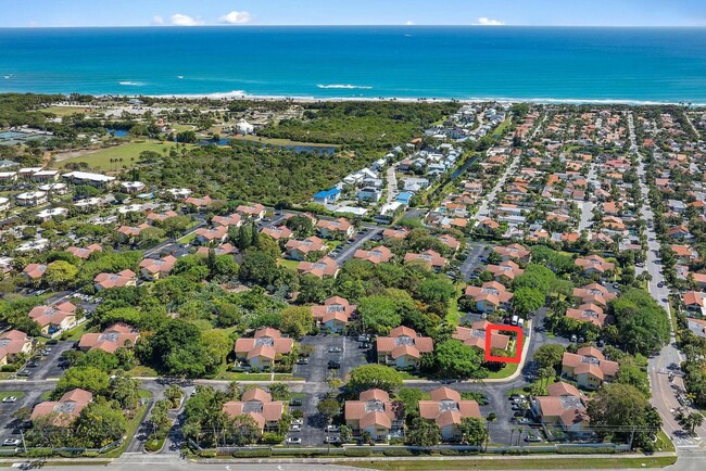 Building Photo - 213 Seabreeze Cir